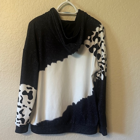 Moody Cow Black and White women’s hoodie - Picture 2 of 2